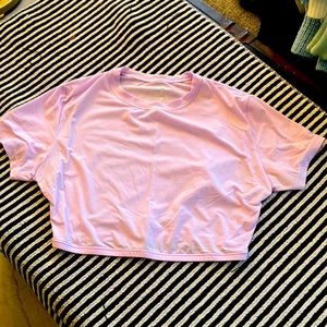 Skims fits everybody short sleeve crop top size S perfect never worn lavender
